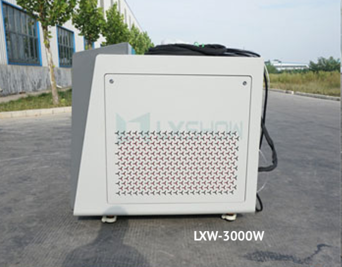 Ручной волоконный лазерный сварочный аппарат LXW-3000W MAX