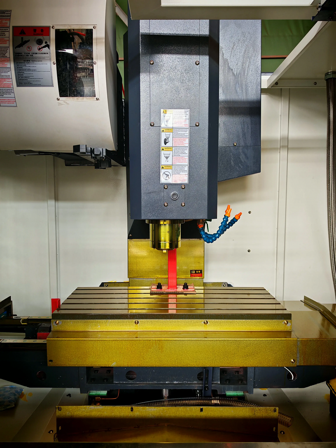 Фрезерный обрабатывающий центр с ЧПУ VMC650 (Fanuc Oi-MF Plus)