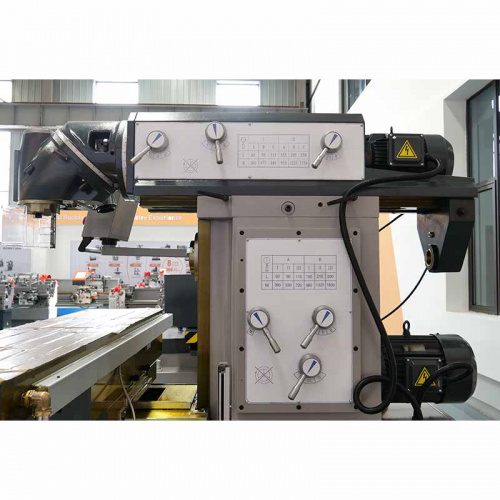 Универсальный фрезерный станок по металлу XL6436CL