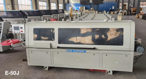 Автоматический прямолинейный кромкооблицовочный станок Blue Elephant E-50J
